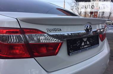 Седан Toyota Camry 2014 в Харькове
