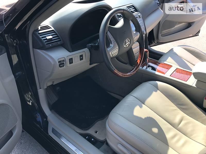 Седан Toyota Camry 2008 в Харькове