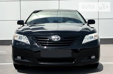 Седан Toyota Camry 2007 в Києві