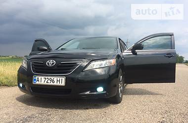 Седан Toyota Camry 2006 в Ирпене