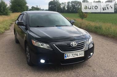 Седан Toyota Camry 2006 в Ирпене