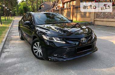 Toyota Camry 2018