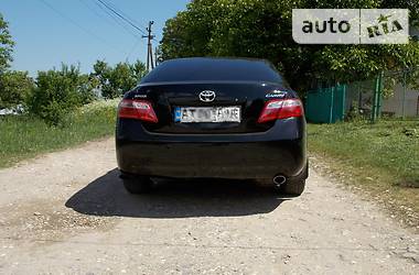 Седан Toyota Camry 2011 в Ивано-Франковске