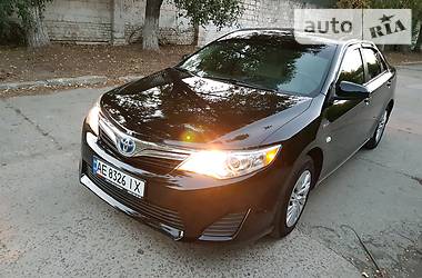 Седан Toyota Camry 2012 в Дніпрі