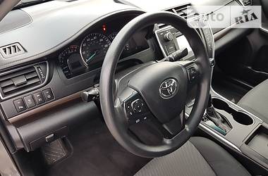Седан Toyota Camry 2015 в 