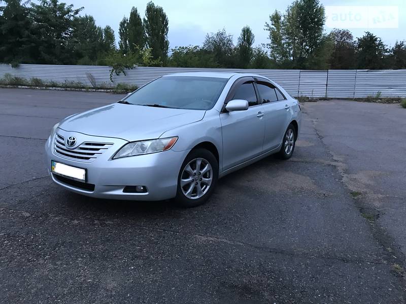 Седан Toyota Camry 2007 в Черкасах