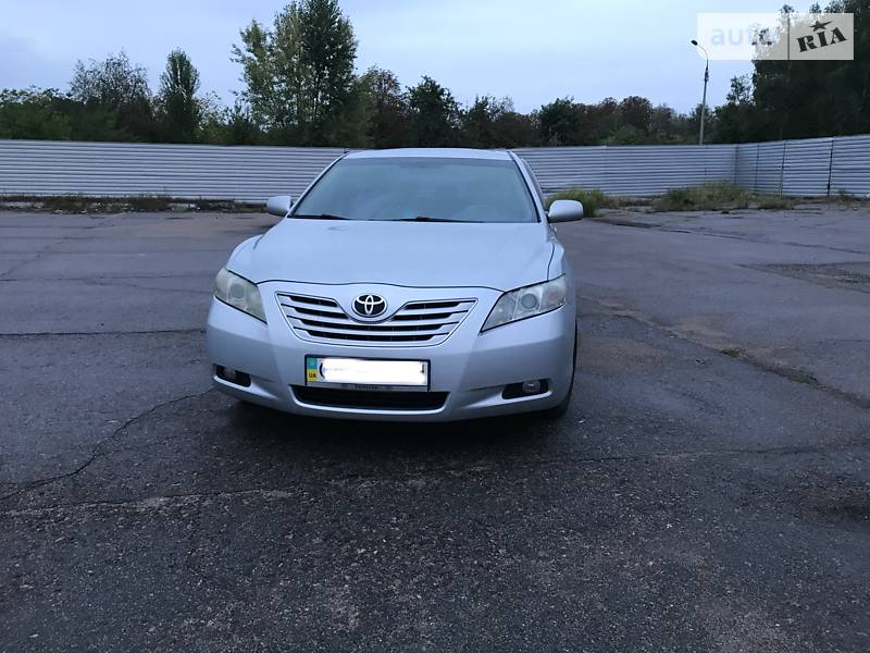 Седан Toyota Camry 2007 в Черкасах