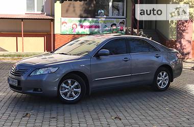 Седан Toyota Camry 2009 в Ивано-Франковске