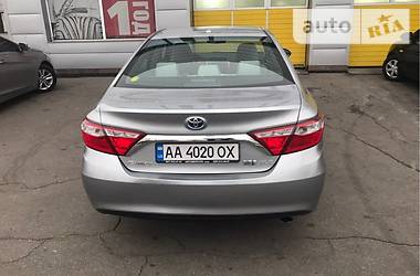 Седан Toyota Camry 2015 в Киеве