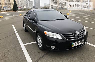 Toyota Camry 2011