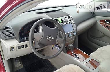 Седан Toyota Camry 2007 в Кременчуге