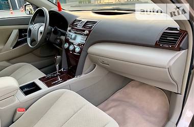 Седан Toyota Camry 2006 в Черкассах