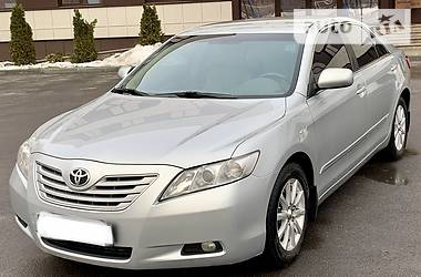 Седан Toyota Camry 2008 в Дніпрі