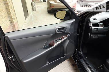 Седан Toyota Camry 2017 в 