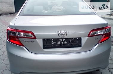 Седан Toyota Camry 2011 в 
