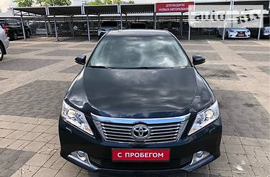 Toyota Camry 2012