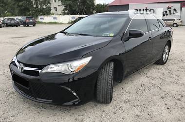 Седан Toyota Camry 2015 в 