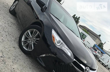 Toyota Camry 2015