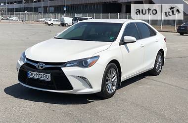 Toyota Camry 2015