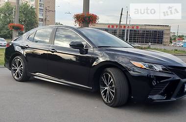 Седан Toyota Camry 2018 в Вінниці