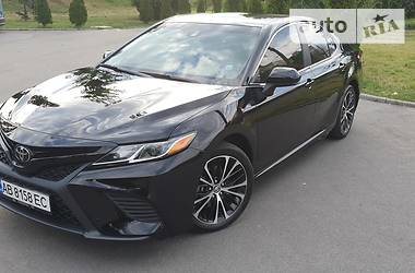 Toyota Camry 2018