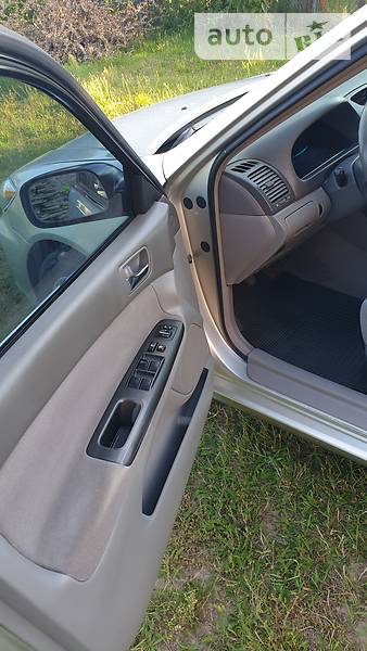 Седан Toyota Camry 2005 в Камне-Каширском