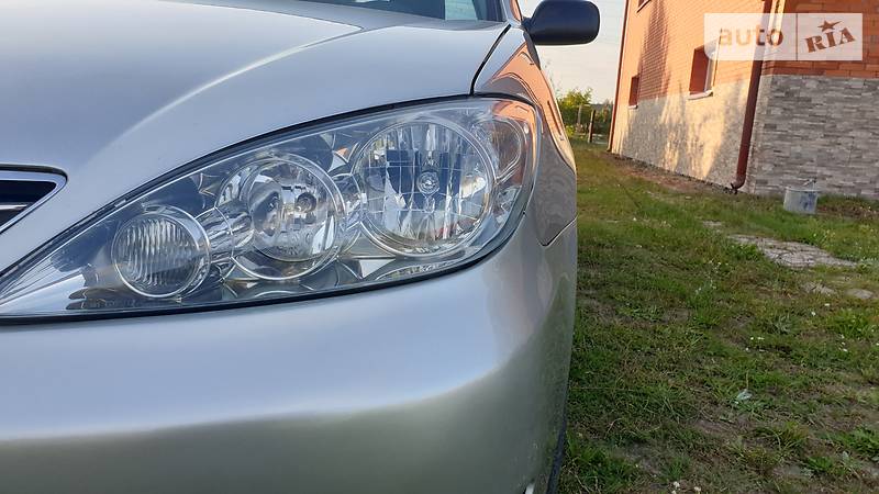 Седан Toyota Camry 2005 в Камне-Каширском