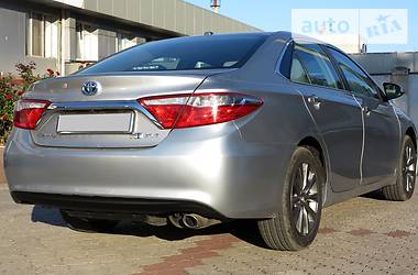 Седан Toyota Camry 2016 в 