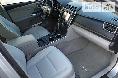 Седан Toyota Camry 2016 в 