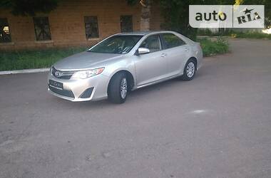 Седан Toyota Camry 2014 в Житомирі