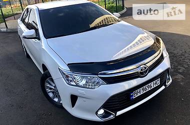 Седан Toyota Camry 2015 в Одессе