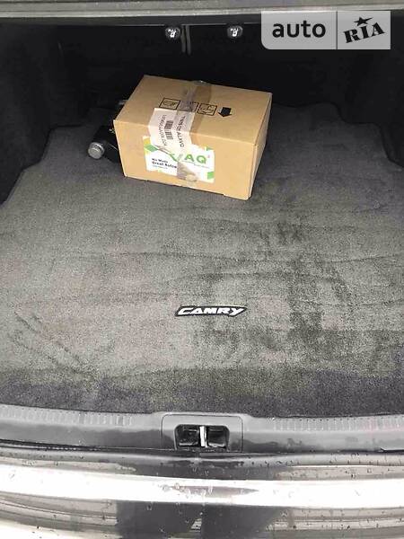 Седан Toyota Camry 2013 в Дніпрі