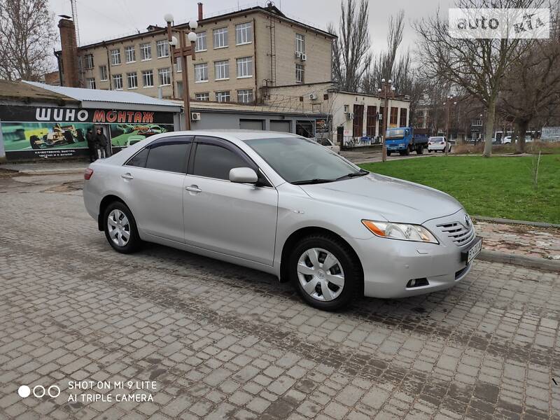 Седан Toyota Camry 2008 в Херсоні