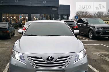 Седан Toyota Camry 2007 в Дніпрі