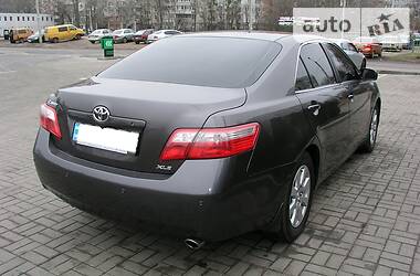 Седан Toyota Camry 2007 в Черкассах