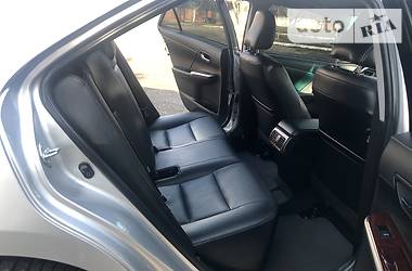 Седан Toyota Camry 2014 в 