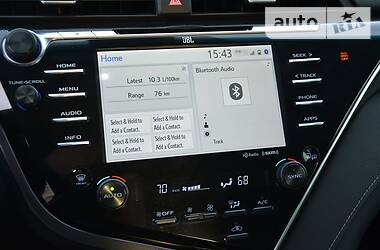 Седан Toyota Camry 2017 в 