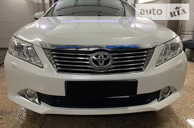 Седан Toyota Camry 2012 в 