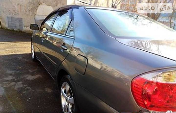 Седан Toyota Camry 2005 в Ізмаїлі