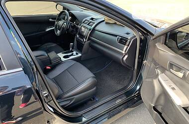 Седан Toyota Camry 2012 в 