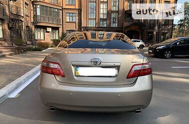 Седан Toyota Camry 2008 в Броварах