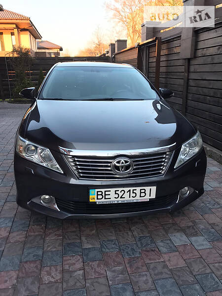 Седан Toyota Camry 2011 в 