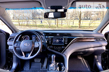 Седан Toyota Camry 2018 в 