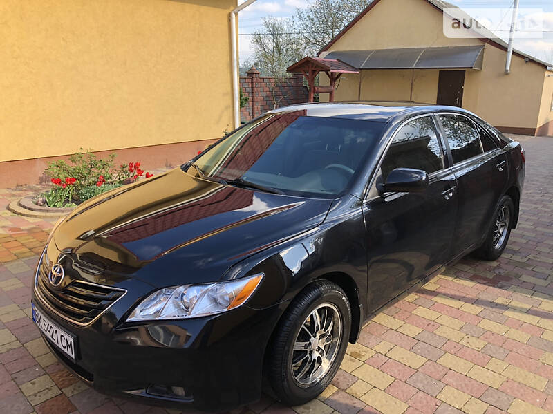 Седан Toyota Camry 2007 в 