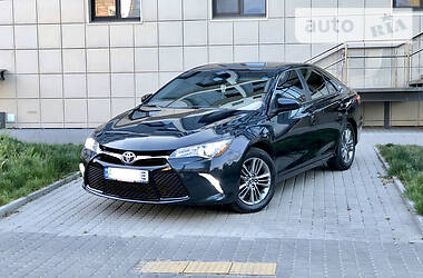 Toyota Camry 2017