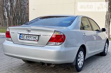 Седан Toyota Camry 2006 в 