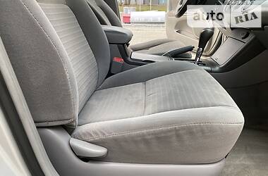 Седан Toyota Camry 2006 в 