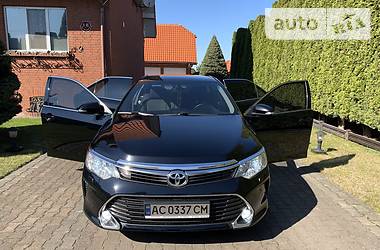 Седан Toyota Camry 2016 в Луцьку