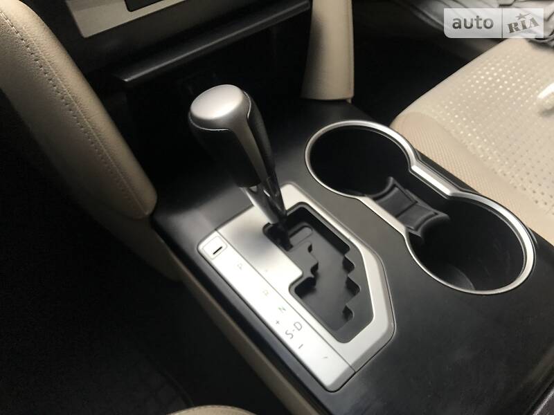 Седан Toyota Camry 2014 в Киеве