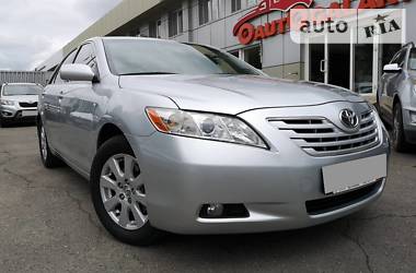 Седан Toyota Camry 2006 в 